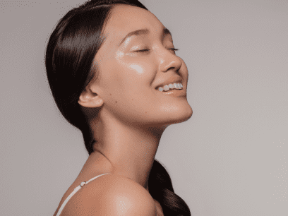 Maski w płachcie, czyli nieodłączna część pielęgnacji