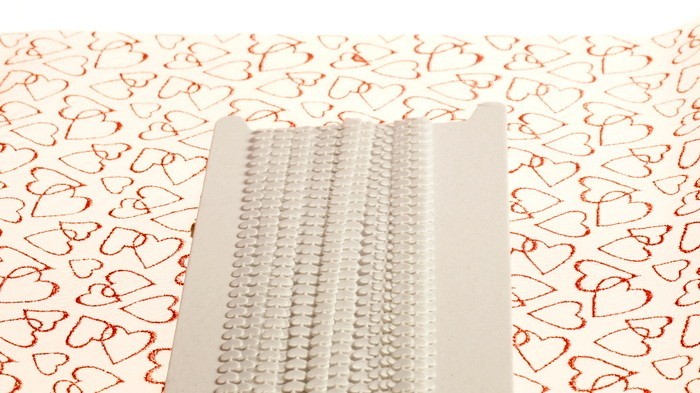 Taśma w kształcie serduszek