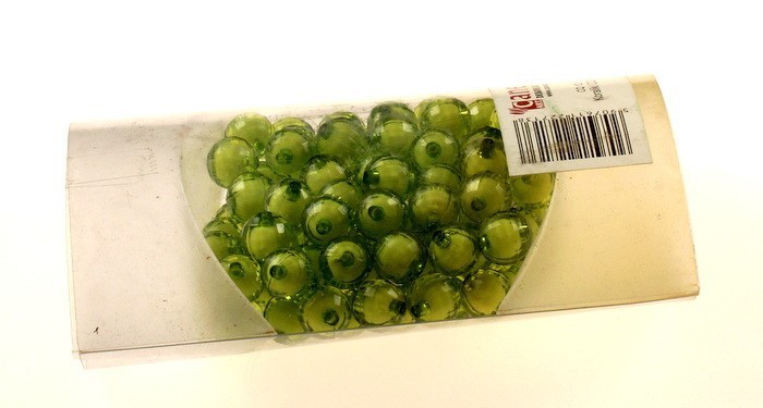 Korale ozdobne - zielone z białym wypełnieniem - 100 szt./op.